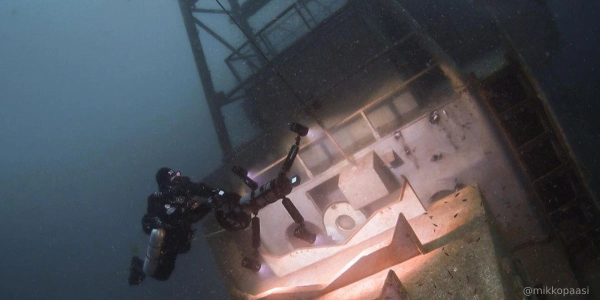 @mikkopaasi Using Dive Xtras BlackTip underwater scooter for wreck diving 3D photogrammetry.