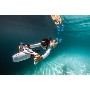 Aqua Marina BLUEDRIVE X PRO Underwater Scooter for freediving.