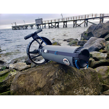 Dive Xtras BlackTip Tech with T-Handle Grip on the rocks.