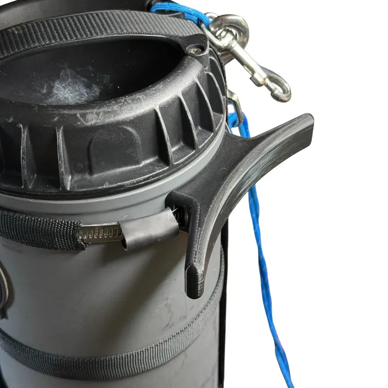 DiverCraft3D BlackTip DPV Anti-Roll Base Close Up