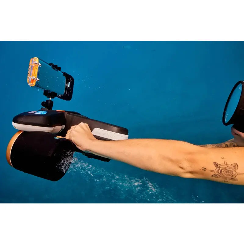 Sublue Navbow+ Underwater Scooter with H1 waterproof phone case